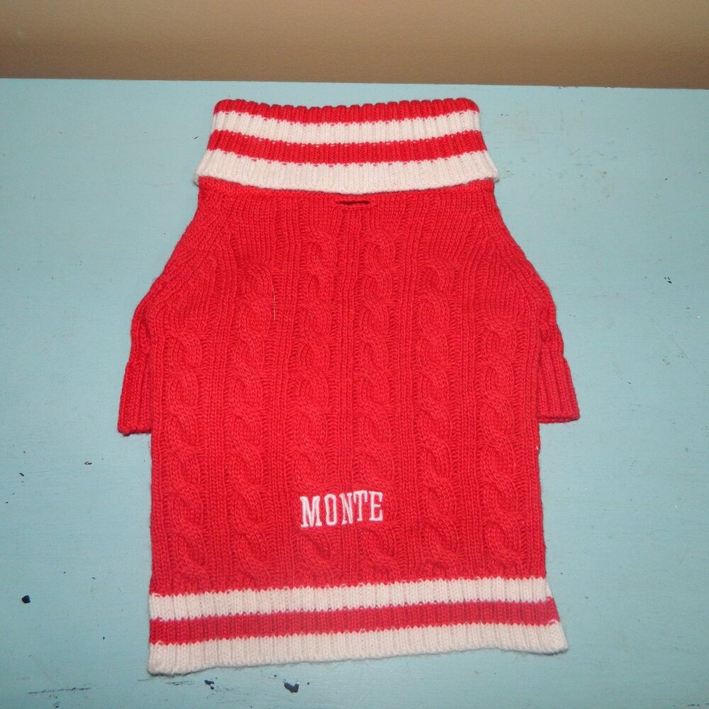Mark & Graham Cable Knit Dog Sweater "Monte" Size L (F-5)